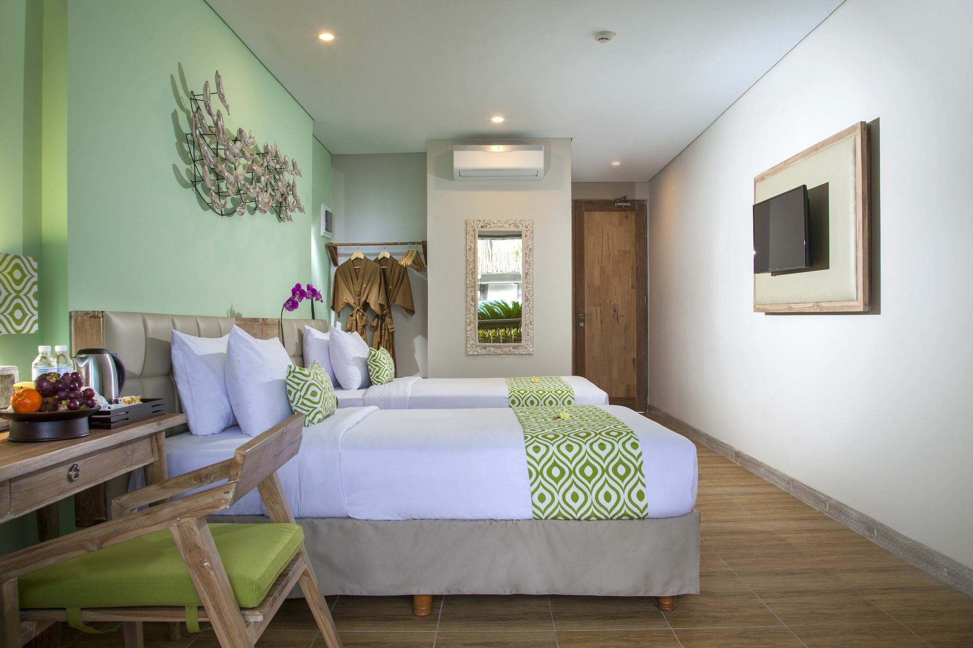 Chambre Double ou Lits Jumeaux - Vue sur Jardin