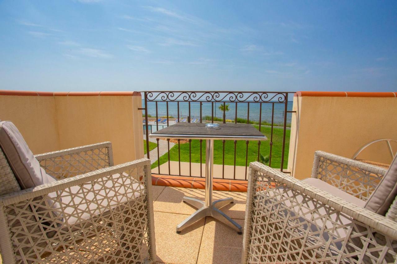 Chambre Double Terrasse - Vue sur Lac