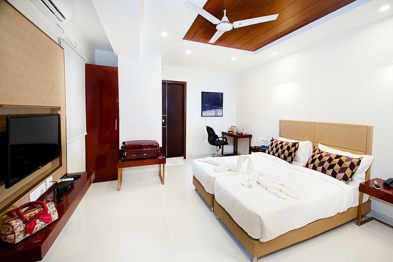 Standard Double Room,827177417:JPEG