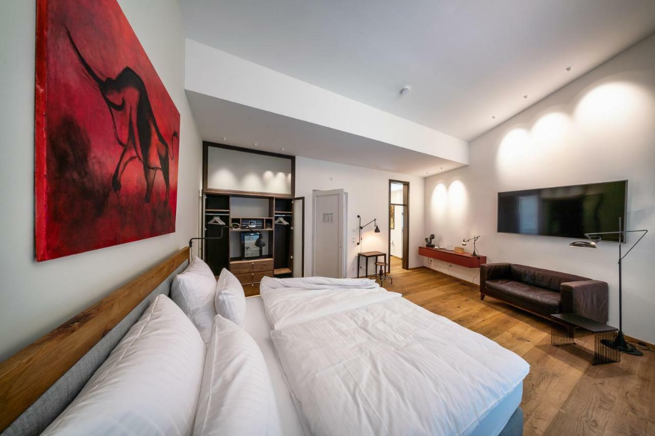 Doppelzimmer mit Gartenblick