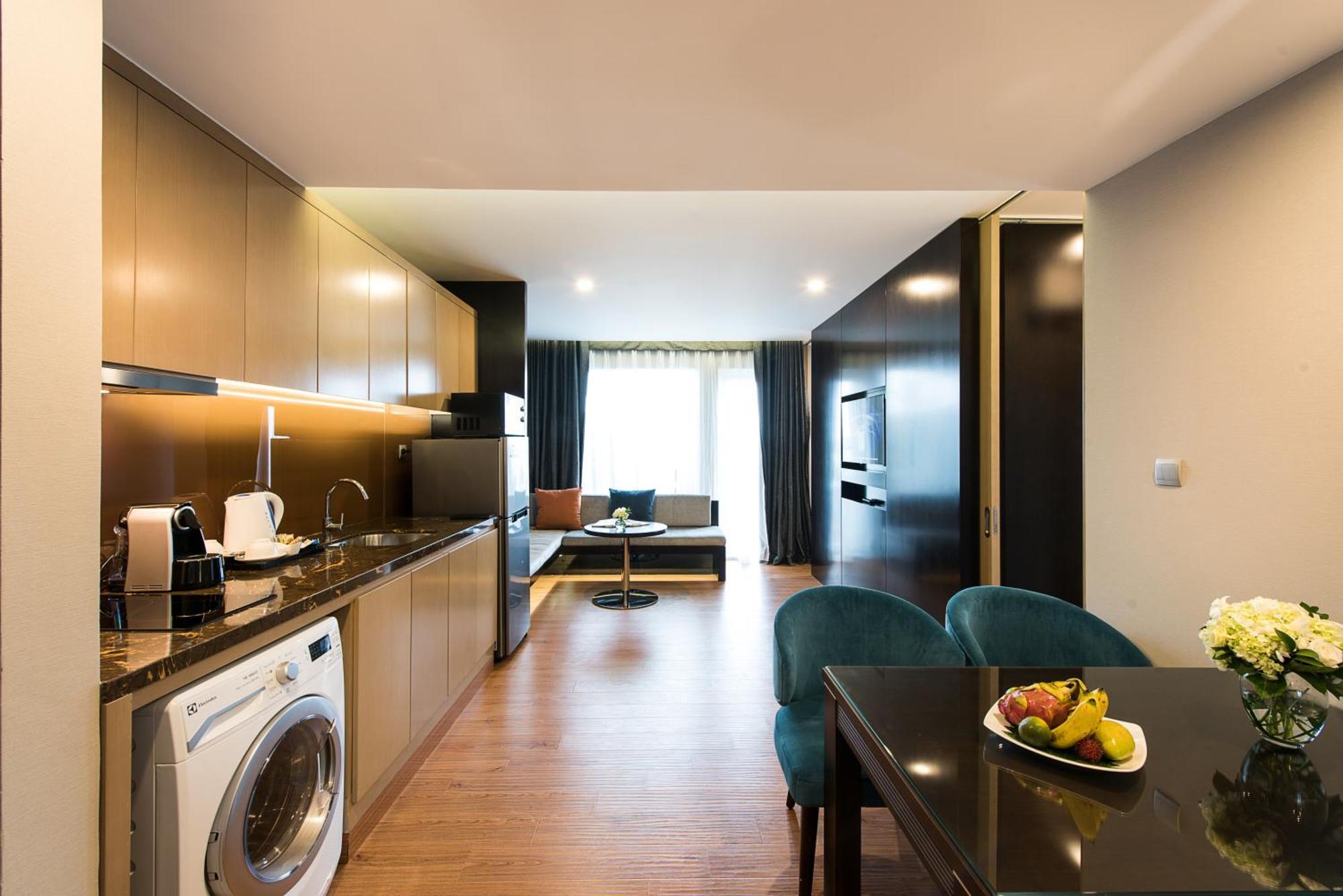 One-Bedroom Executive Apartment with Twin Beds
