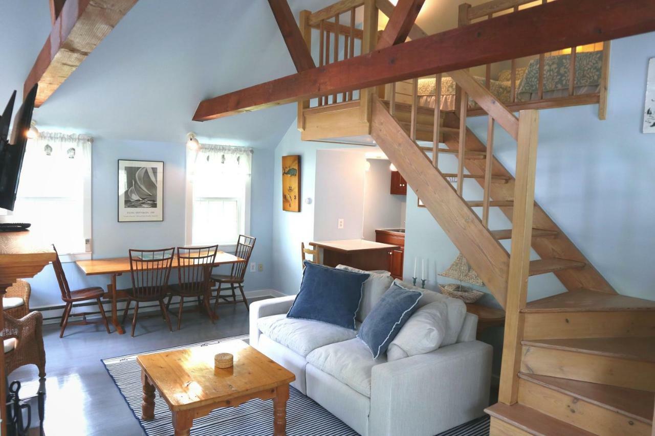 Apartment - Split Level