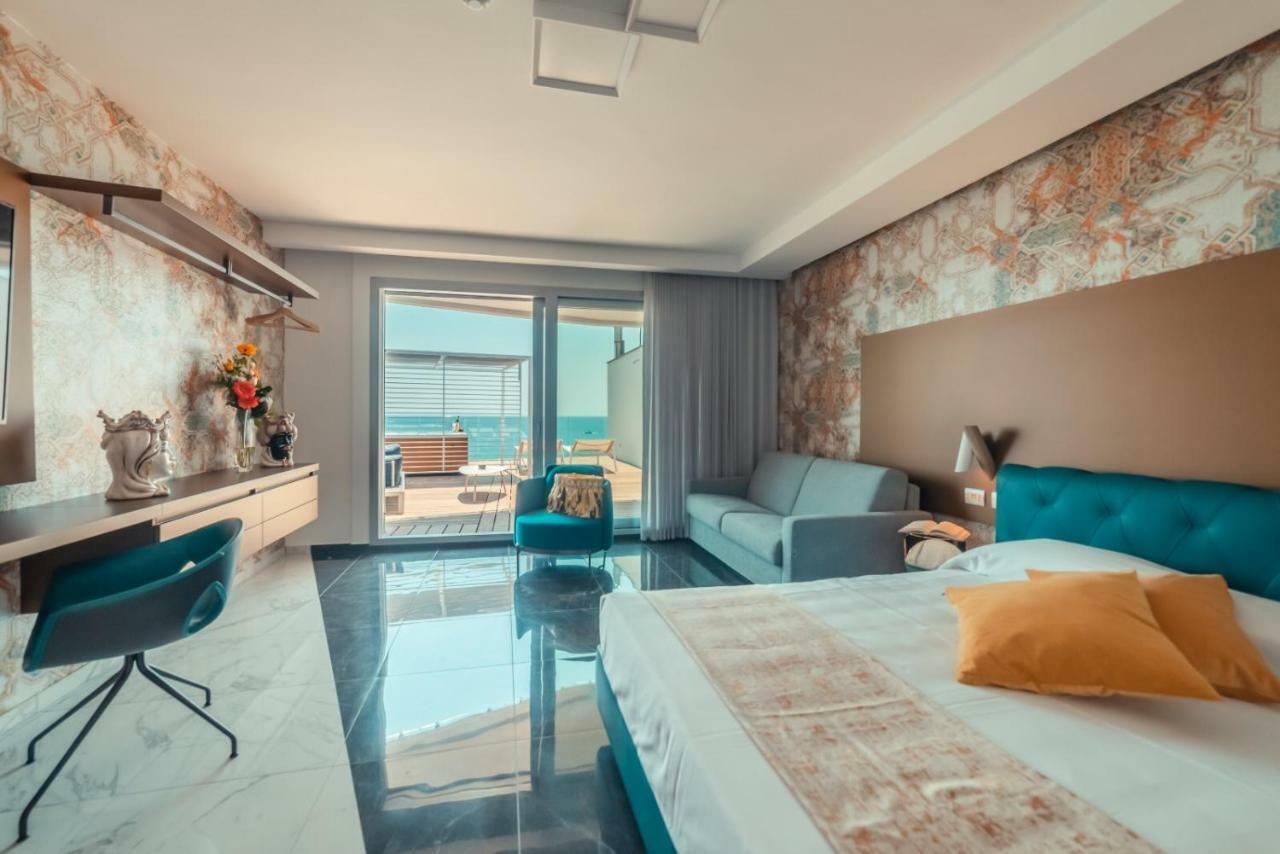 Junior Suite with Sea View