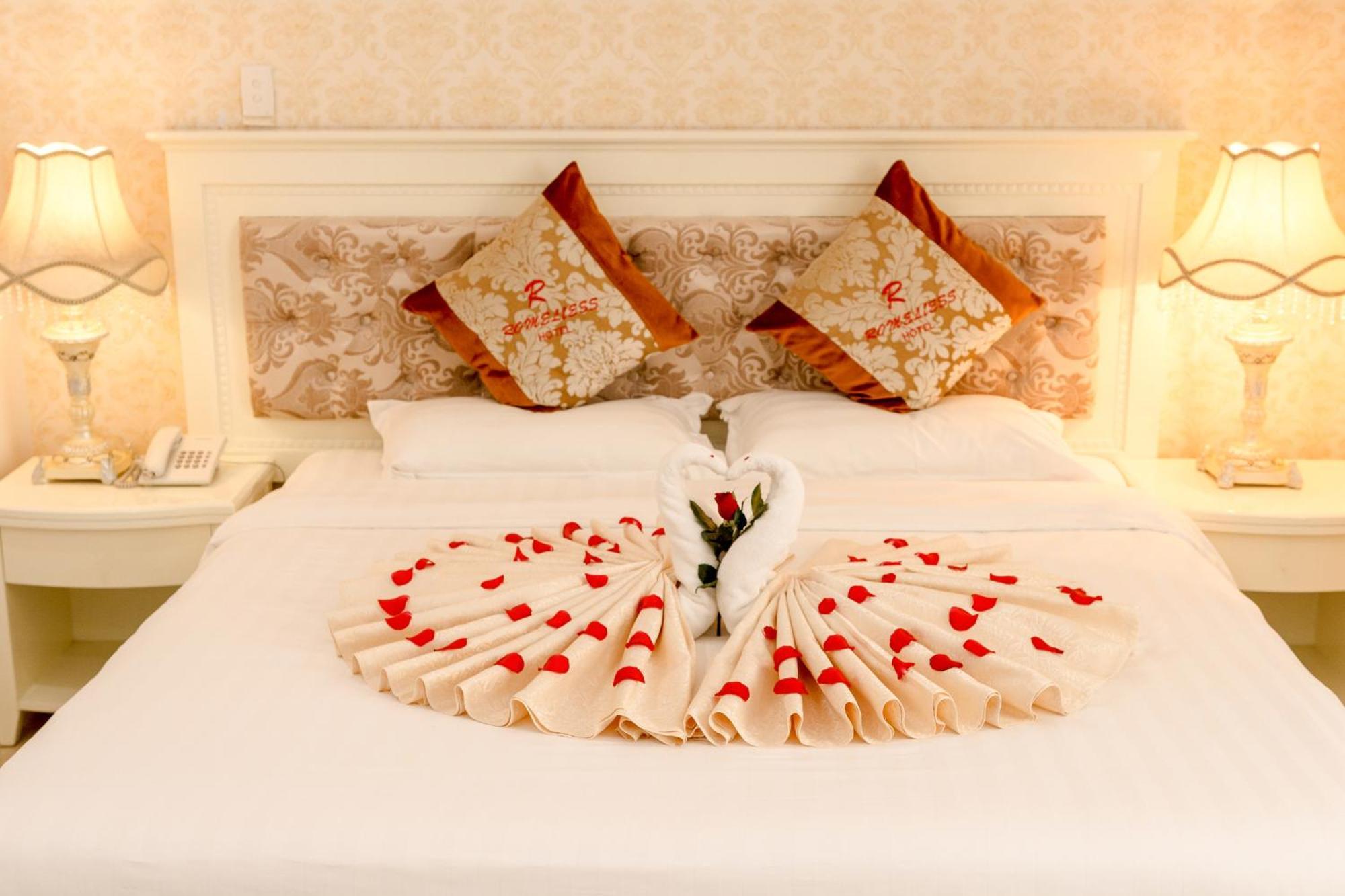 Deluxe Double or Twin Room with Garden View