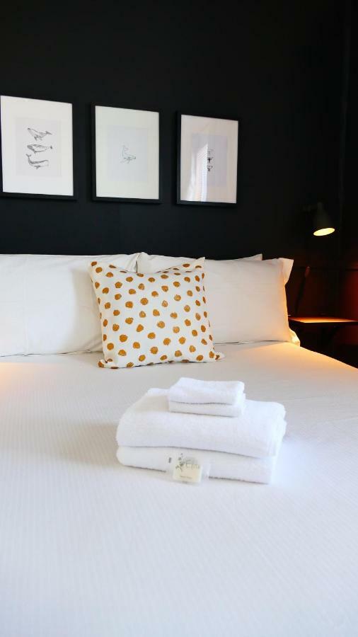 Standard Room with Shared Bathroom