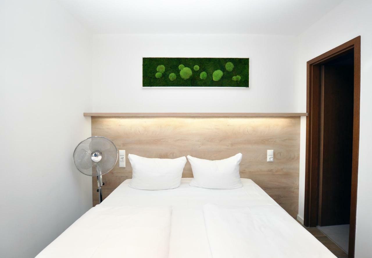 Double Room,925595605:JPEG