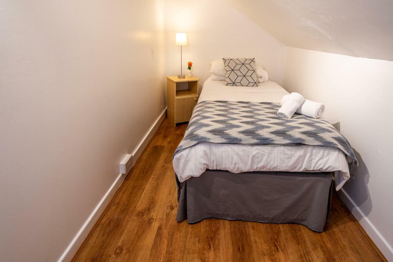 Triple Room with Balcony