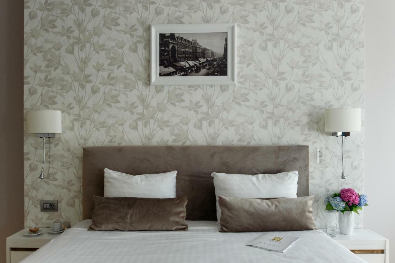 Deluxe Superior Room