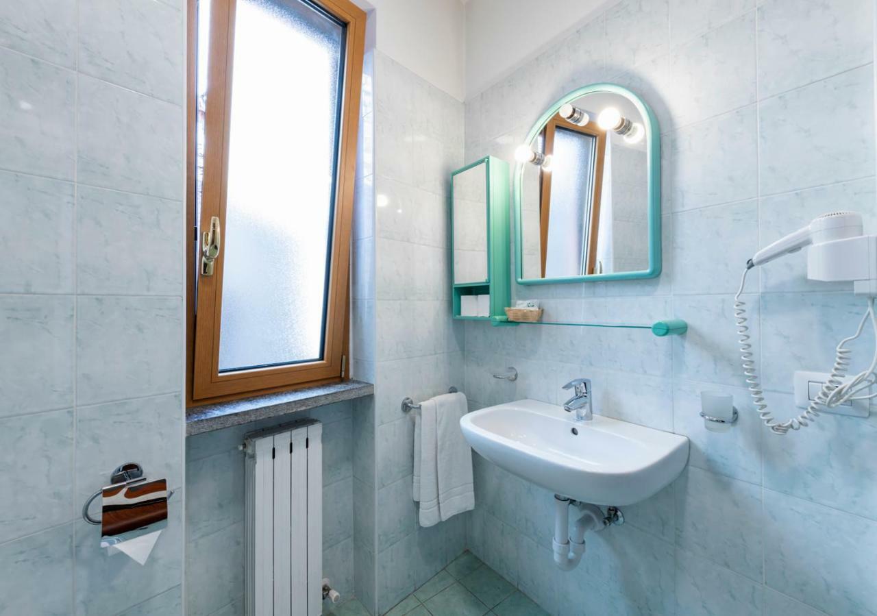 Economy Double or Twin Room with Courtyard View