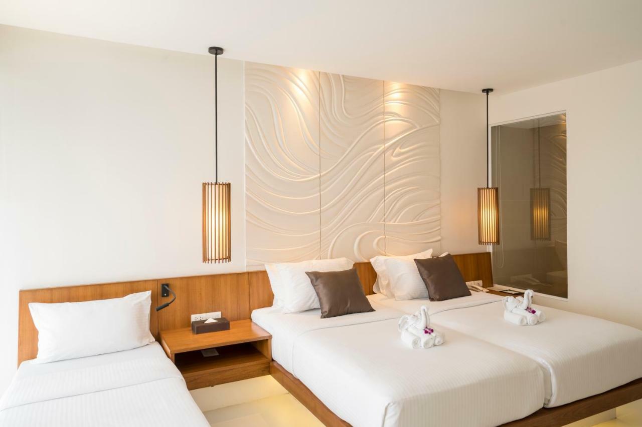 Deluxe Family Room Balcony
