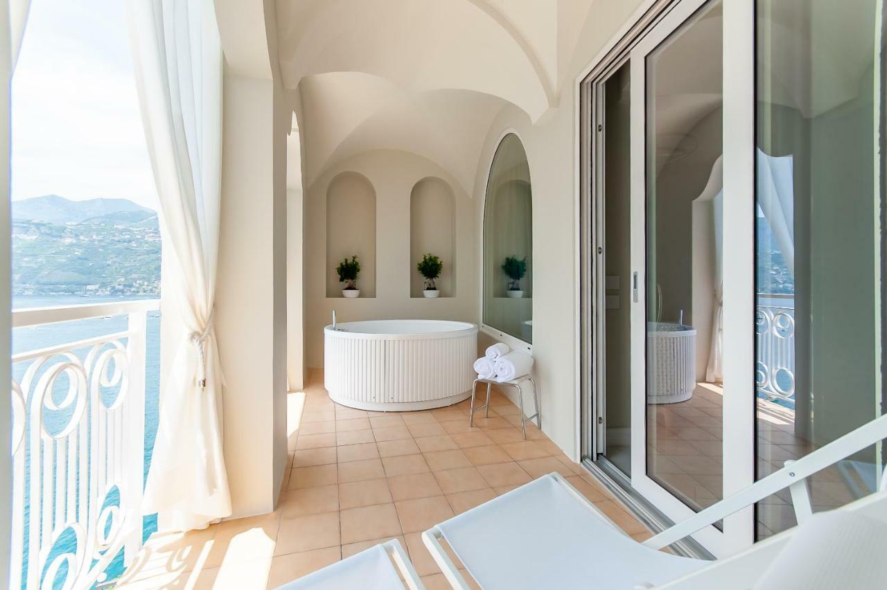 Deluxe Junior Suite
