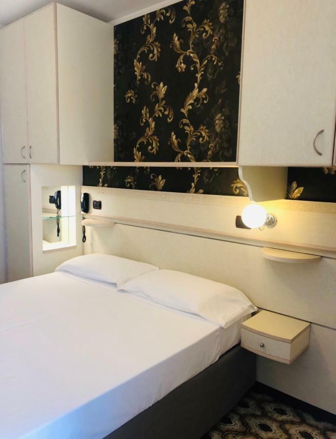 Double Room with Side Sea View