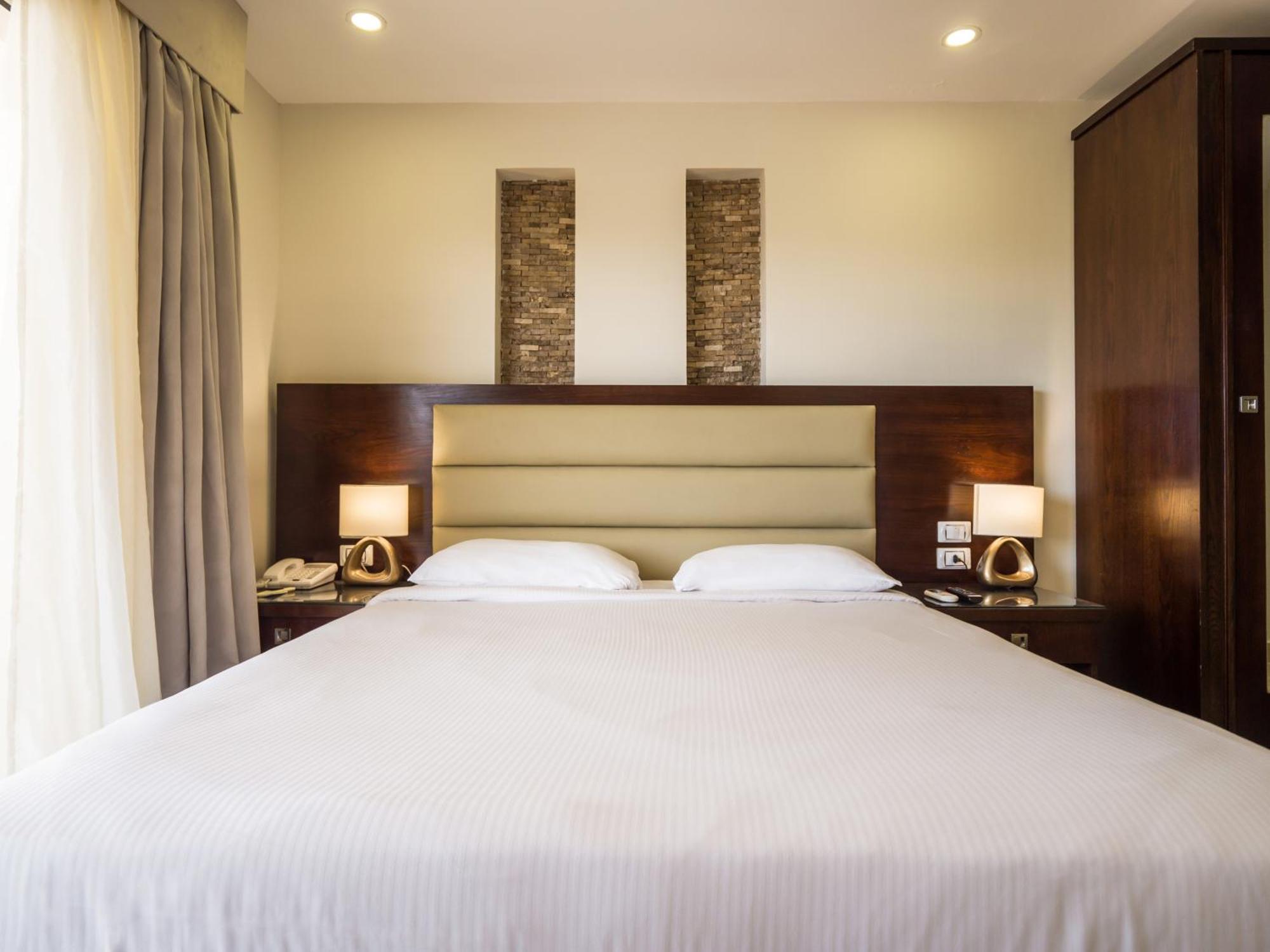 Family Suite,799801764:JPEG