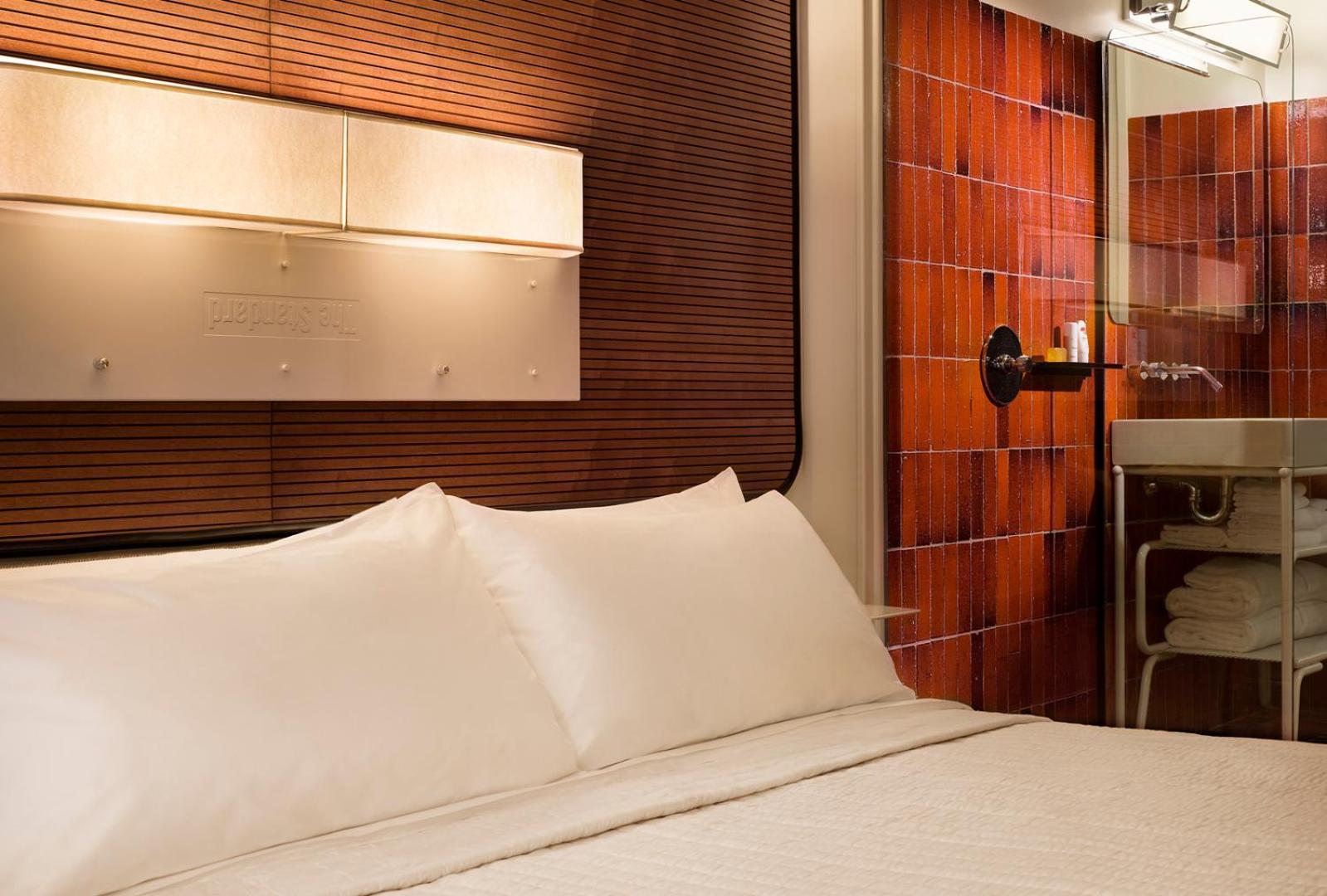 Quarto com Cama Queen-size