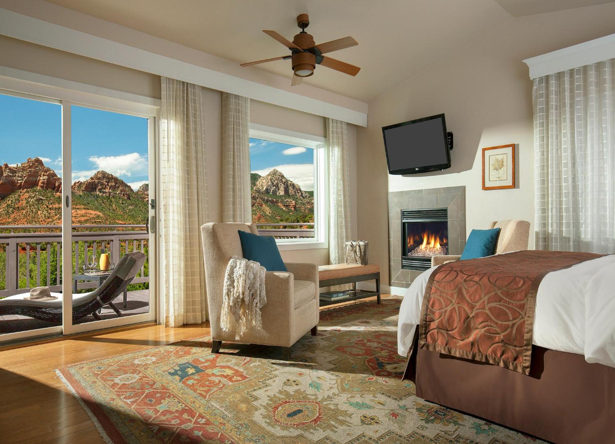 Cottage Mountain View