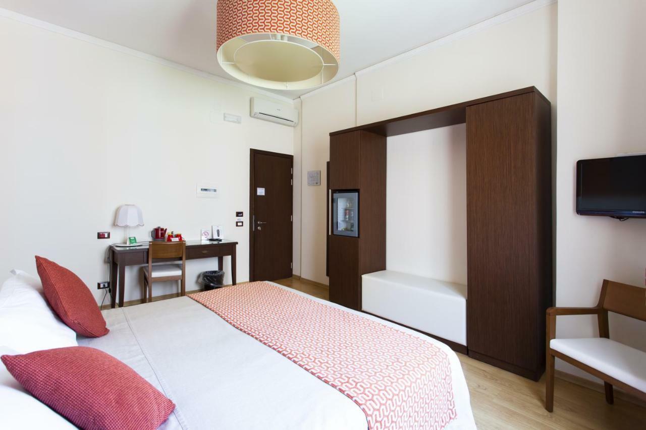Habitación Doble con baño privado externo - 1 o 2 camas