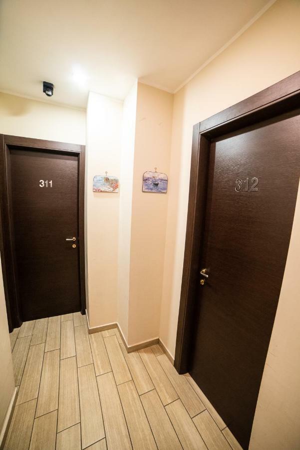 Comfort Triple Room with Shower
