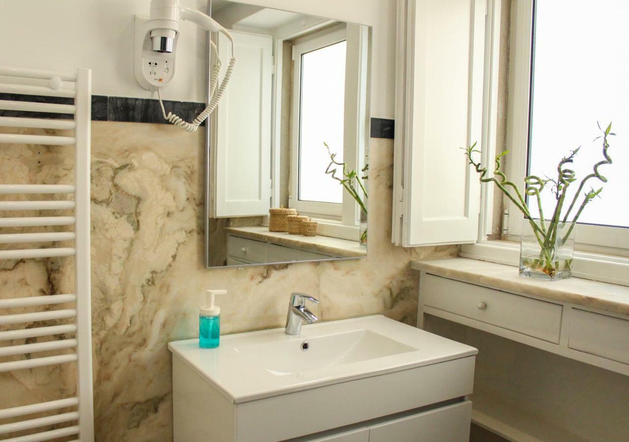 Standard Double Room with Shared Bathroom,1385263616:JPEG