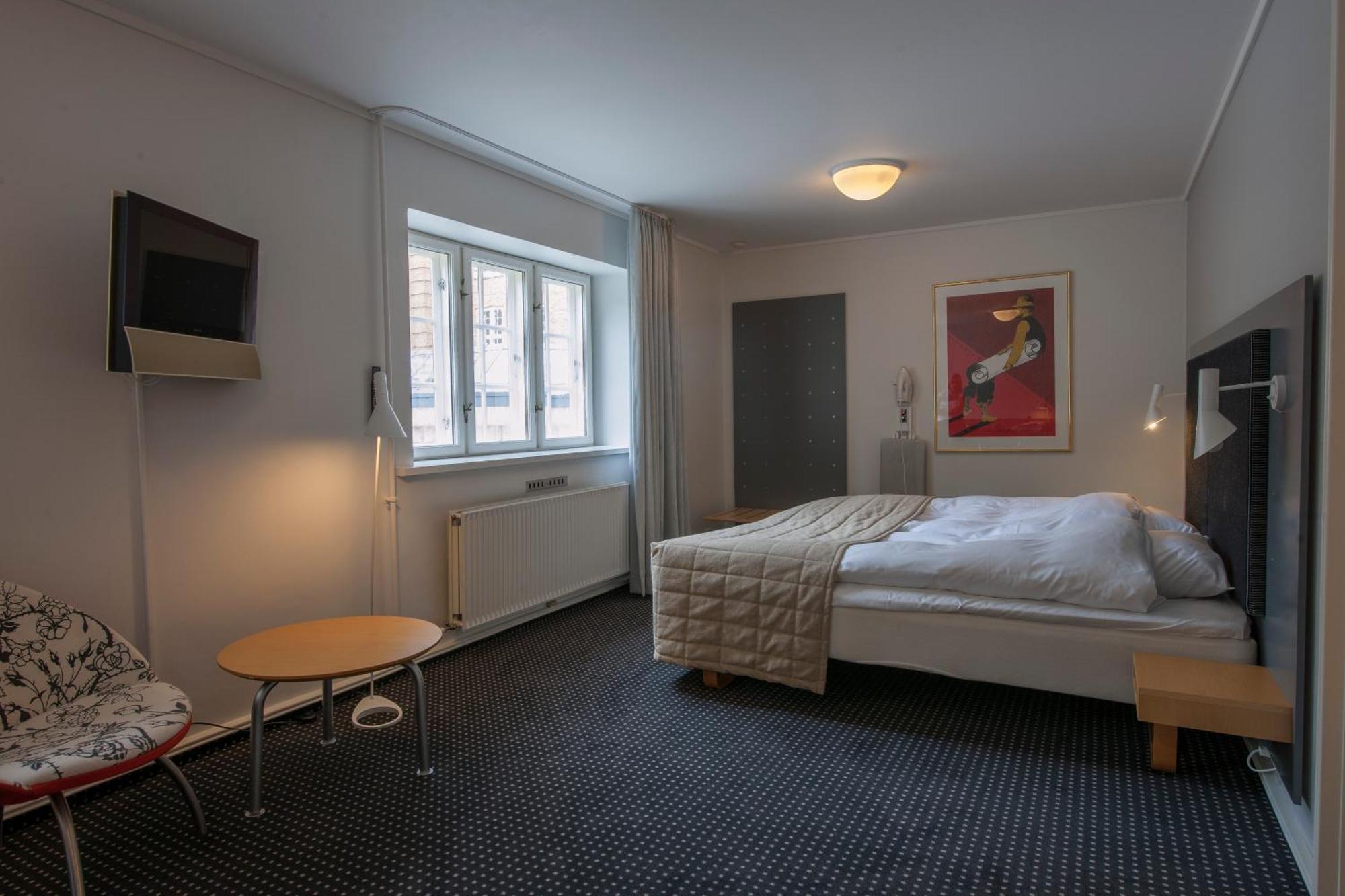 Double Room,108029583:JPEG
