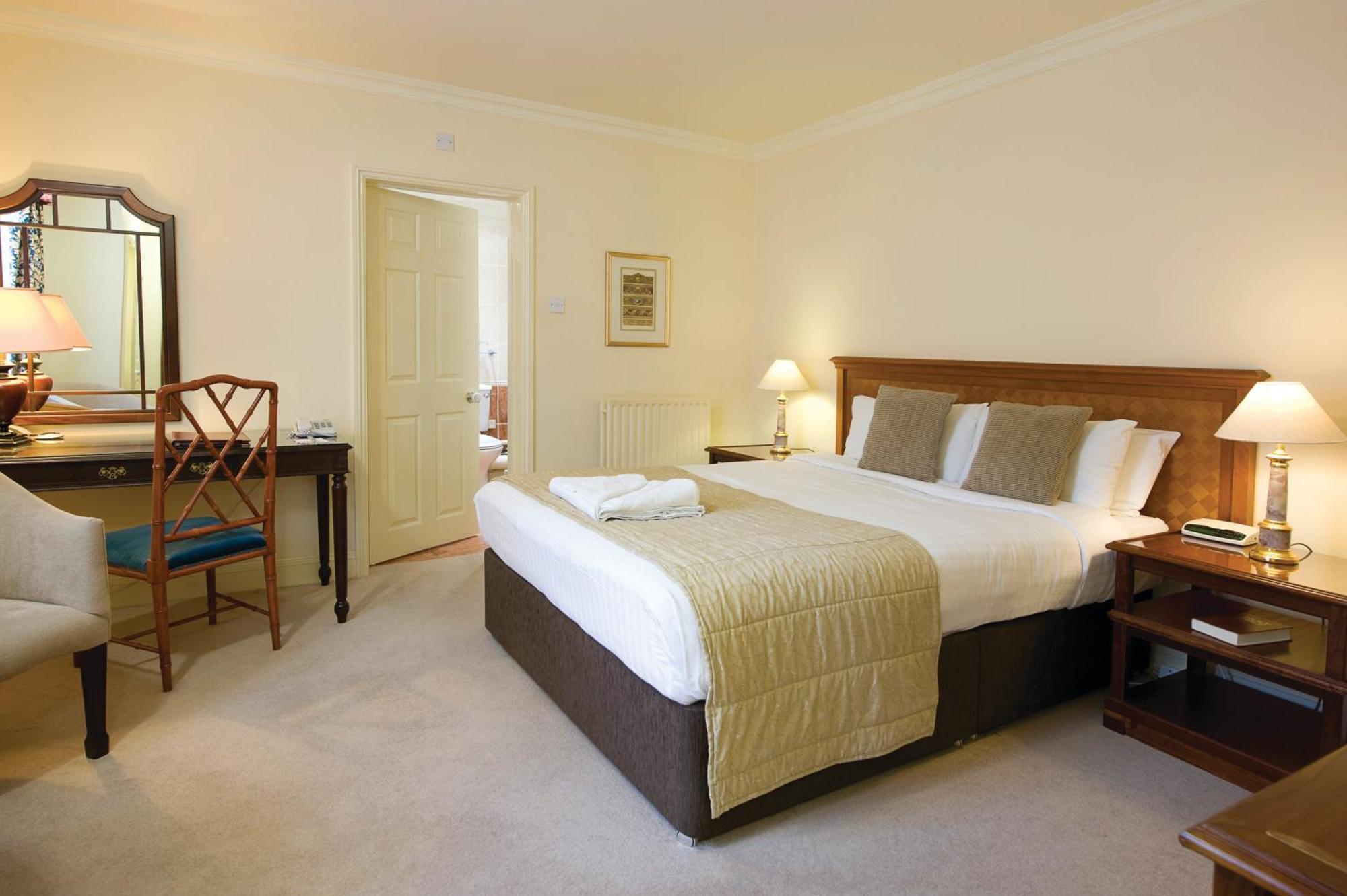 Classic Double Room,1674696996:JPEG