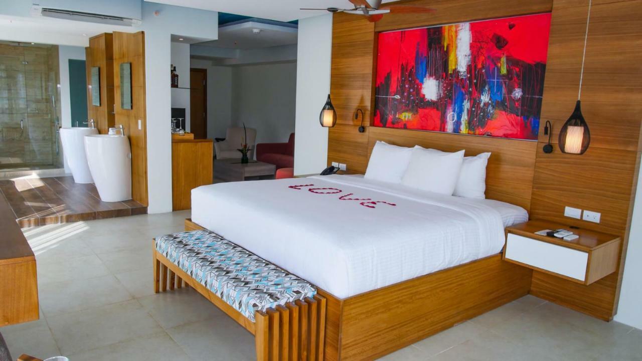 Honeymoom Suite