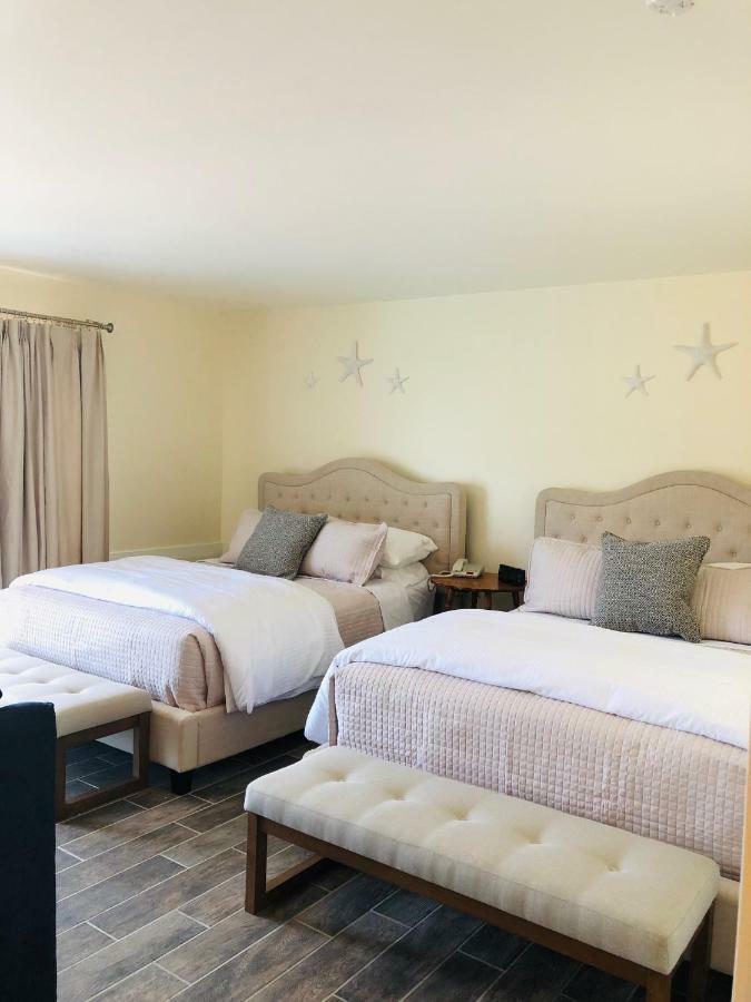 Deluxe Double Room with Balcony and Sea View