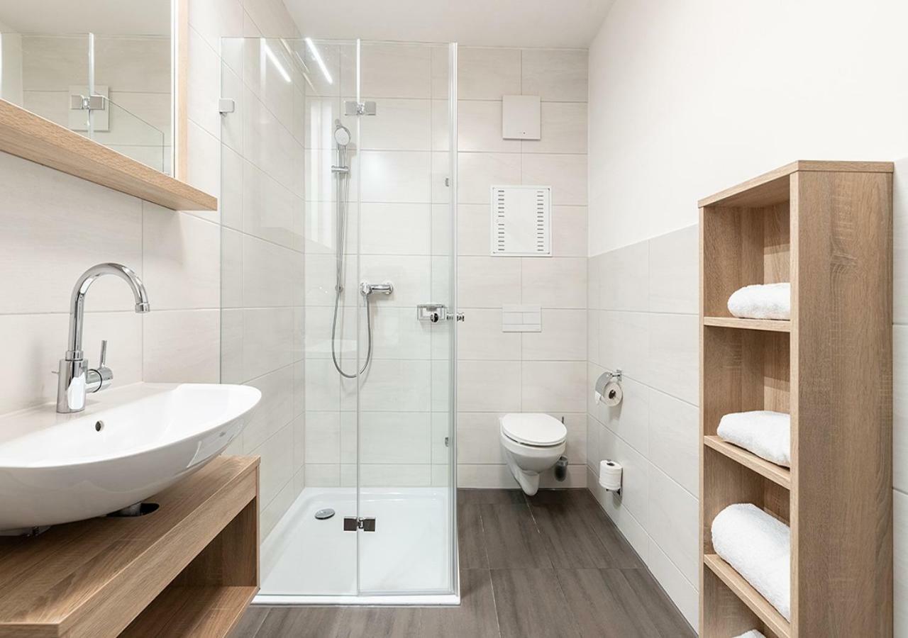 Business Apartment with Kitchen