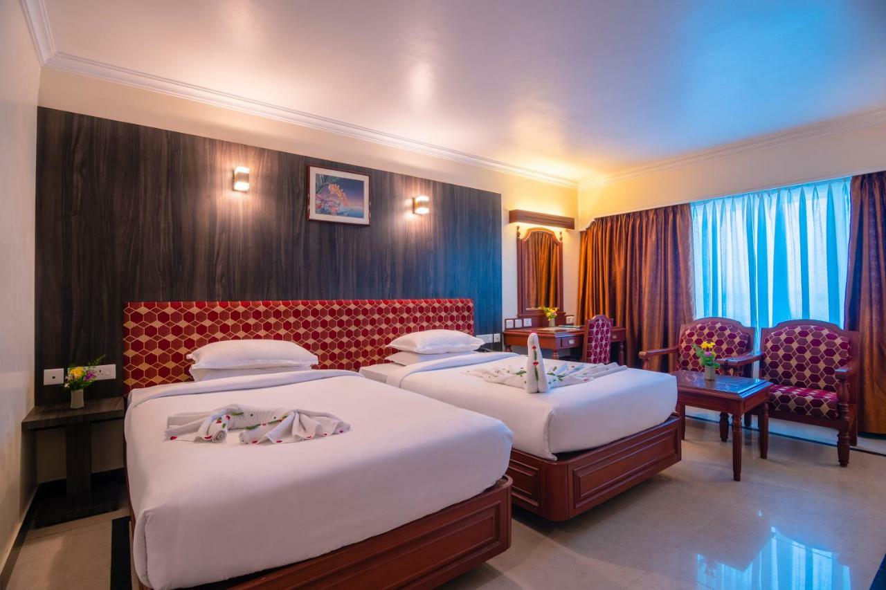 Deluxe Family Room