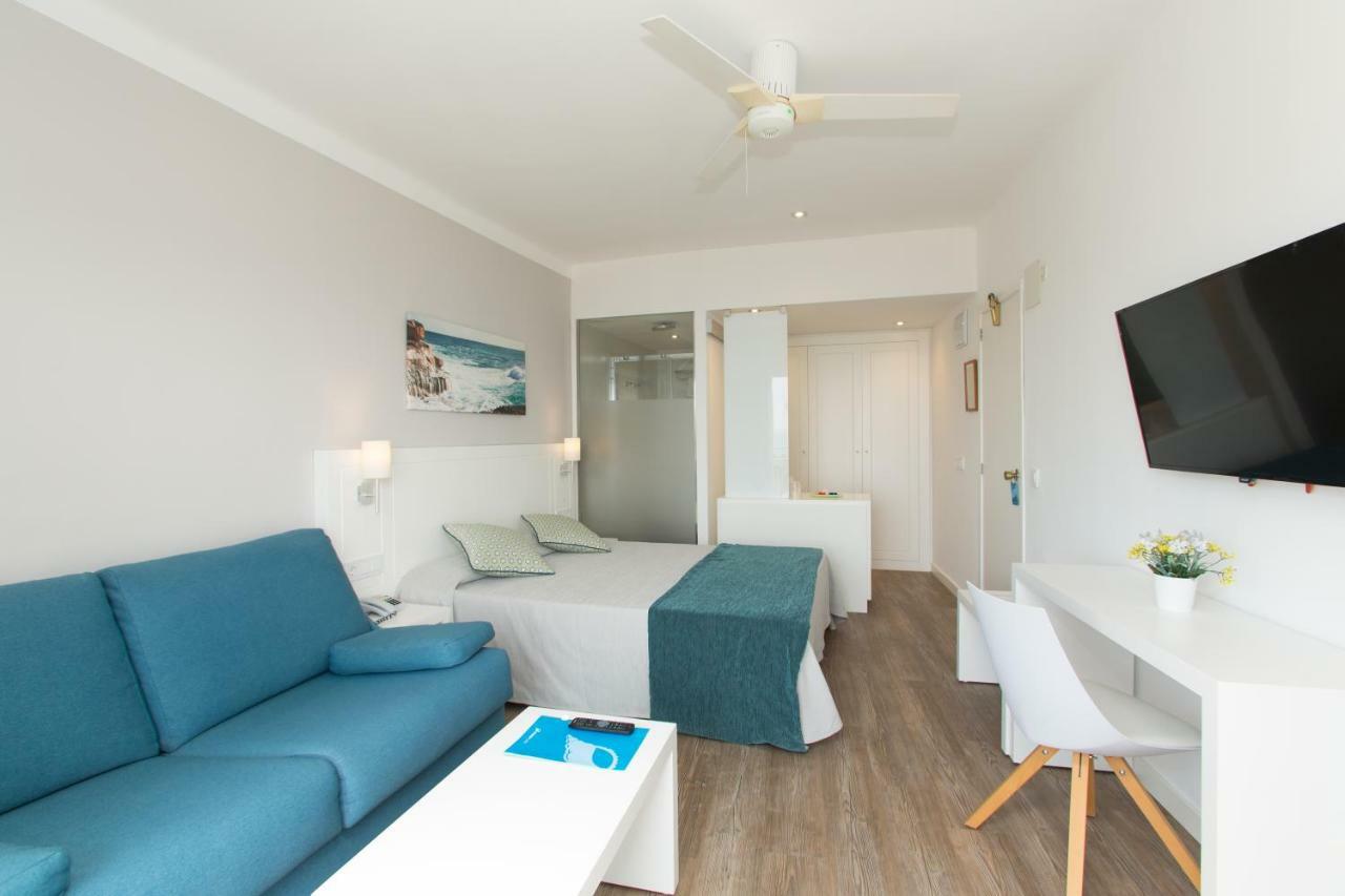 Junior Suite with Side Sea View (2 Adults + 1 Child)