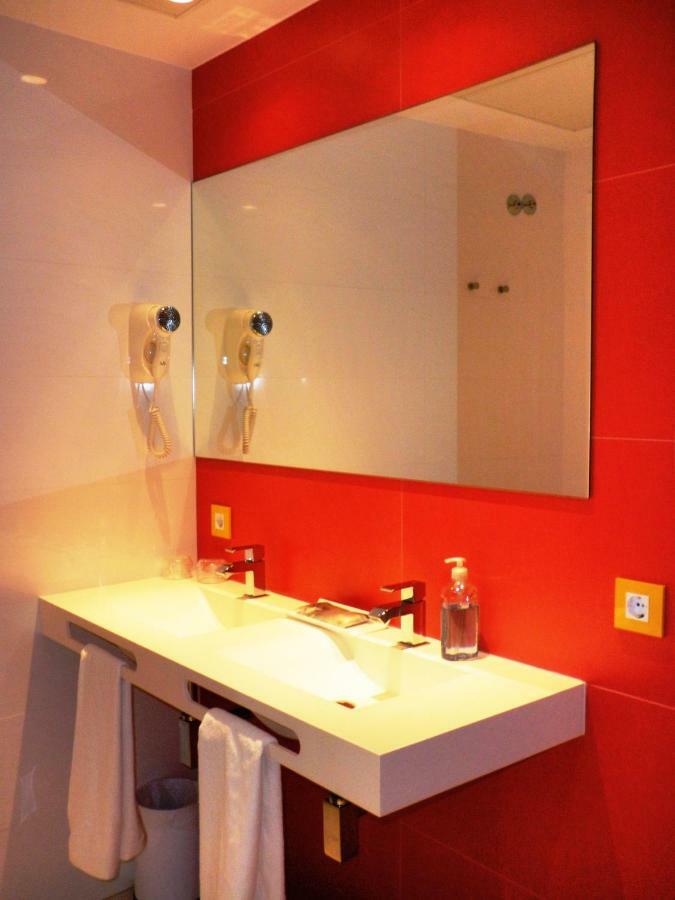 Double Room,989226847:JPEG