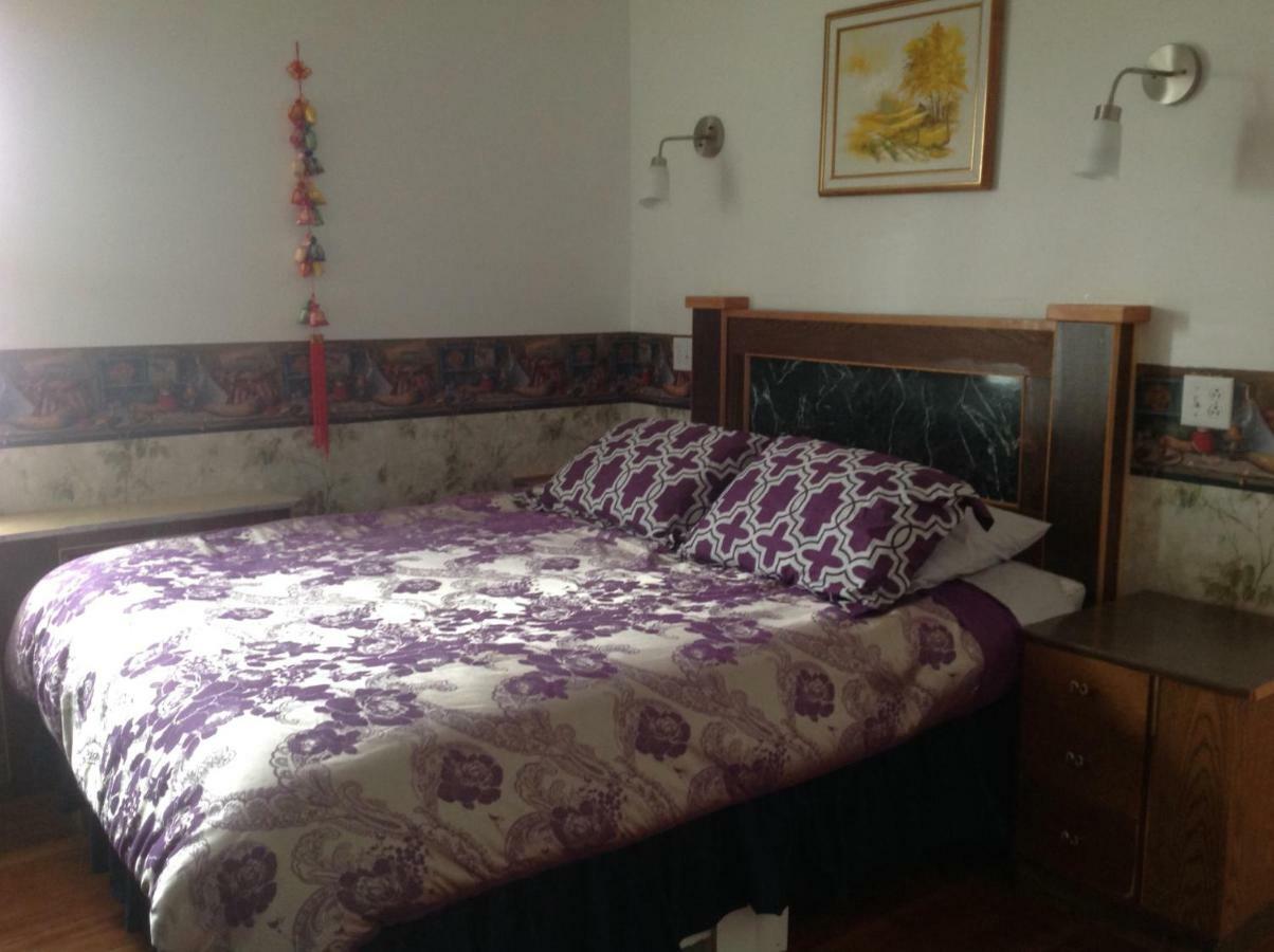 Triple Room with Bathroom