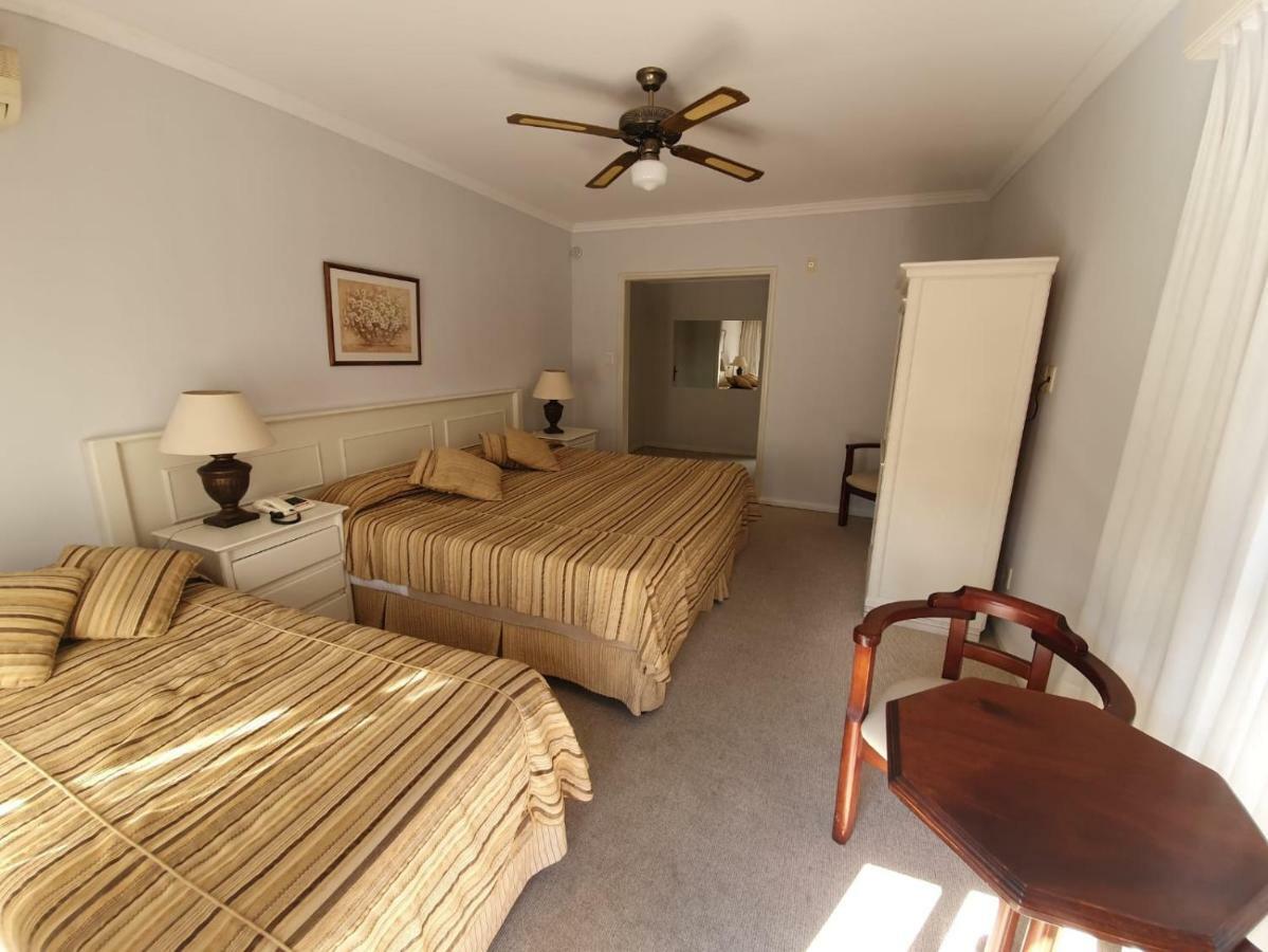 Family Suite (3 Adults)