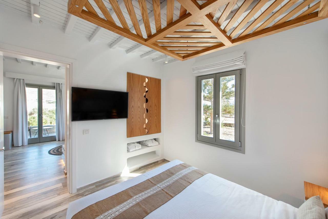 Superior Suite with Garden View