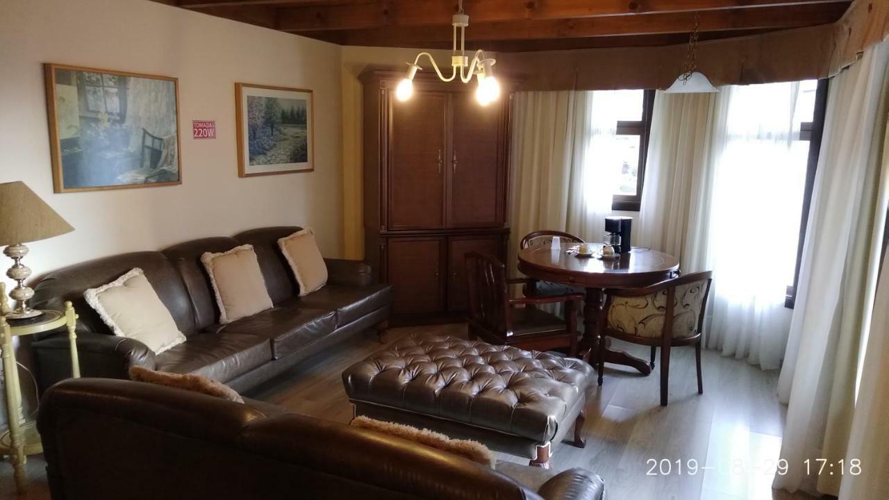 Suíte Deluxe com Banheira de Hidromassagem