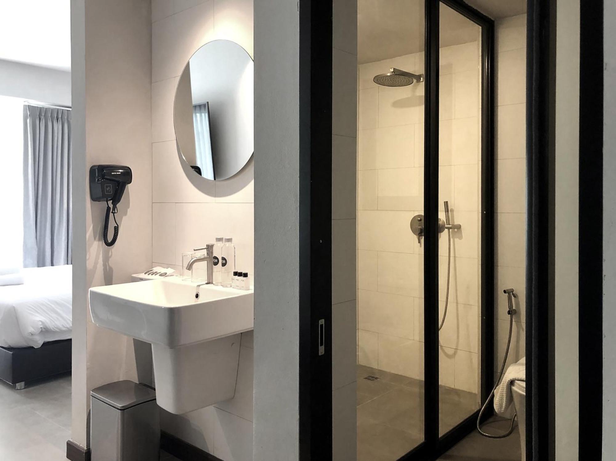 Twin Room,847942121:JPEG