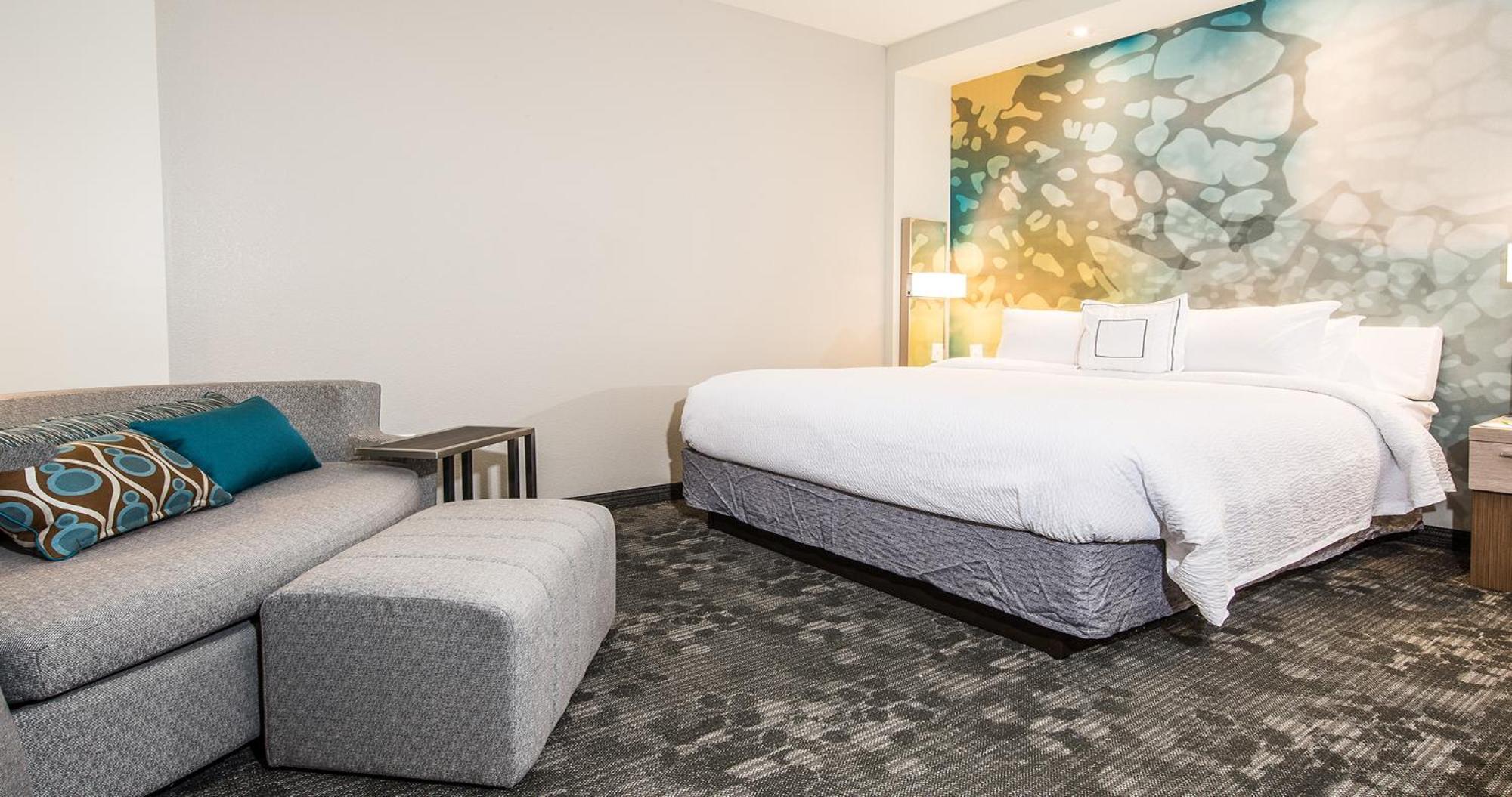 King Room with Sofa Bed