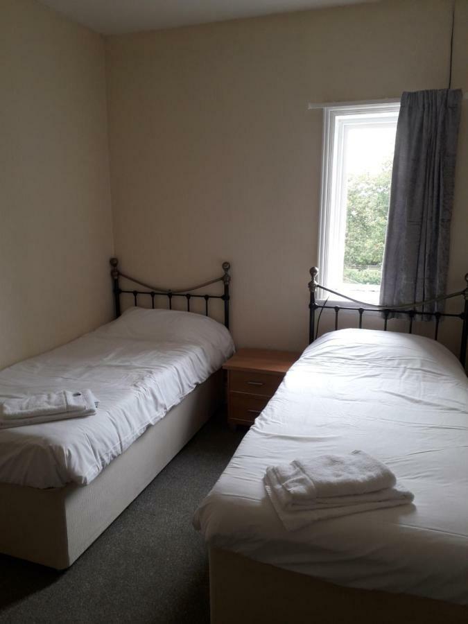 Twin Room with Shared Bathroom