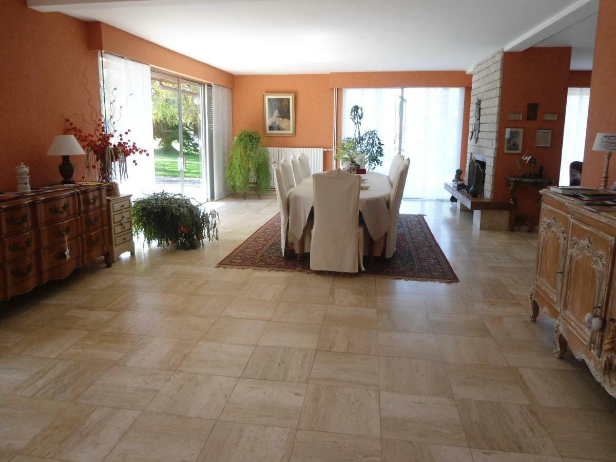 Chambre Double avec Salle de Bains Commune