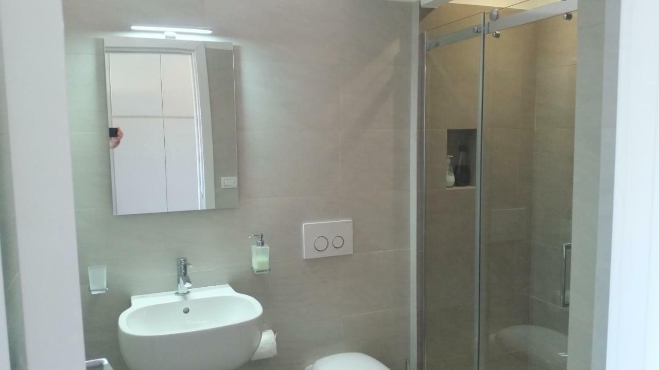 Deluxe Suite with Sea View