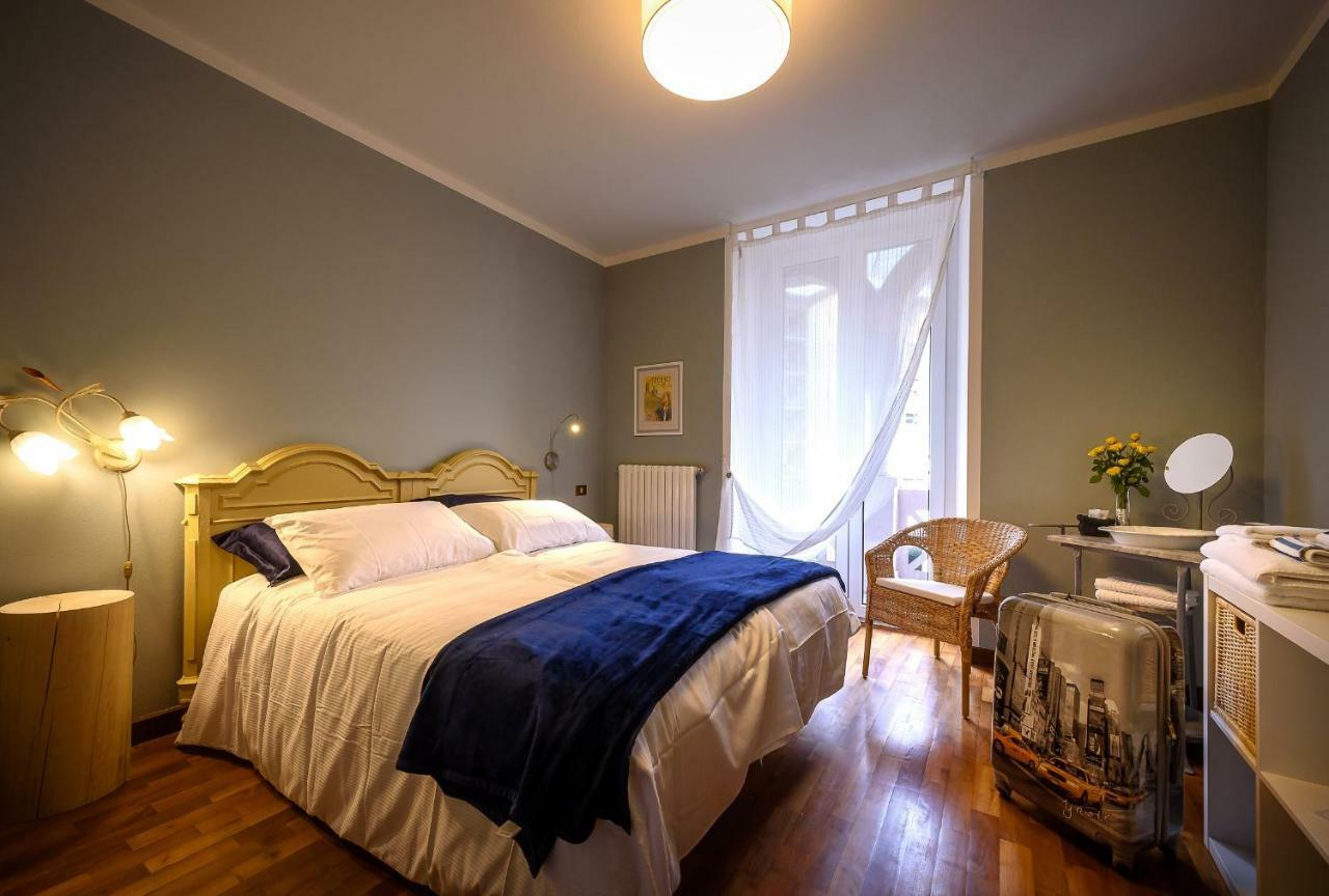 Double or Twin Room with Private External Bathroom