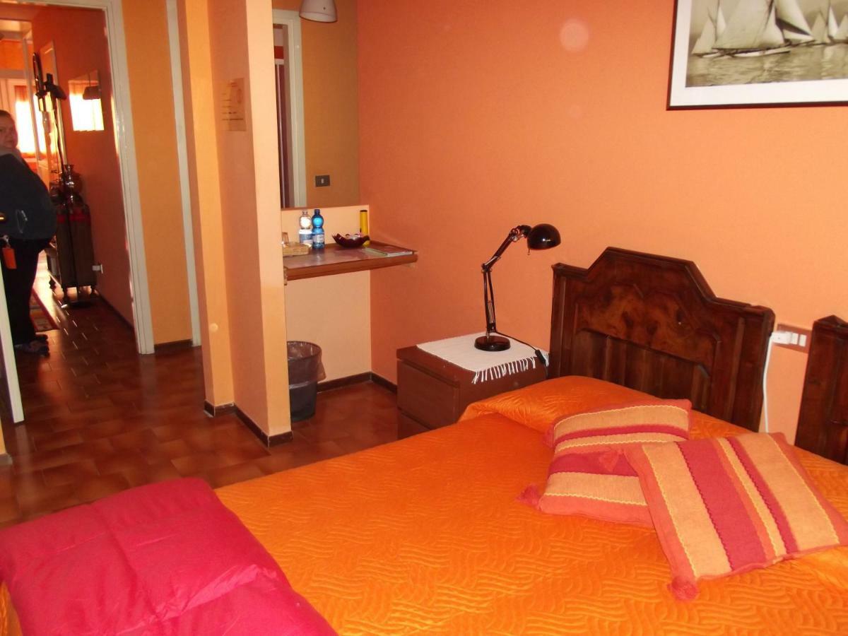 Habitación Doble con baño privado - 1 o 2 camas