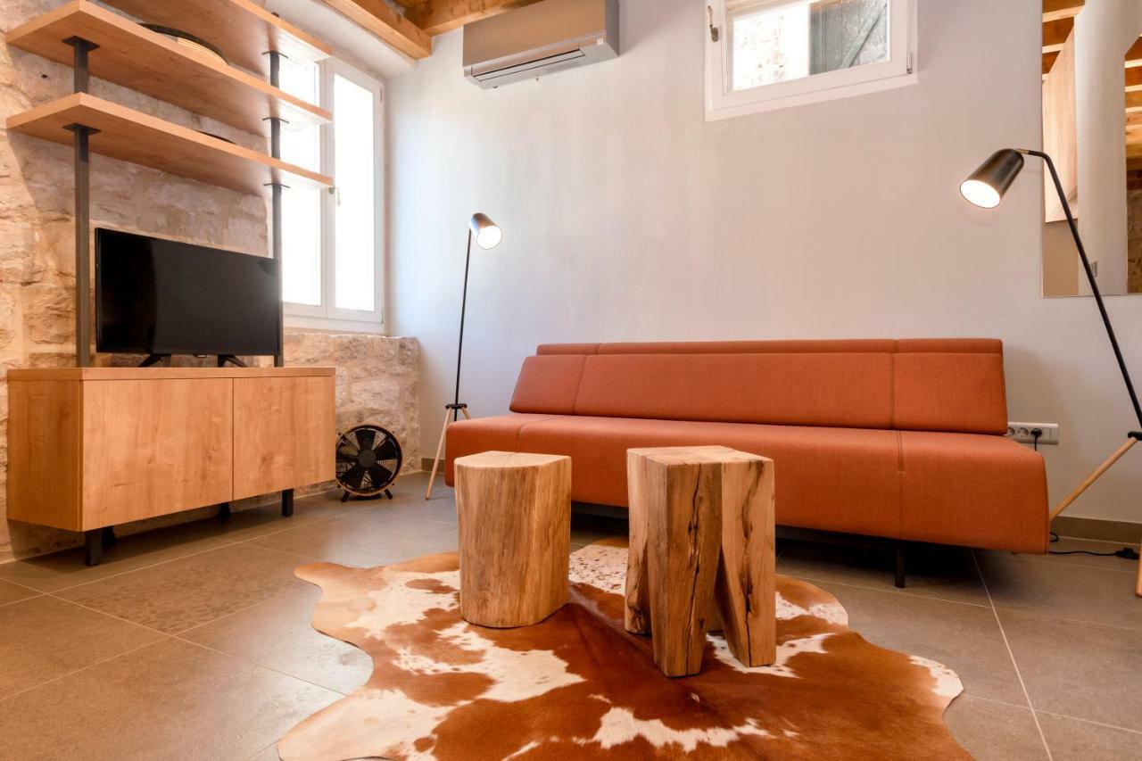 Deluxe King Studio with Patio