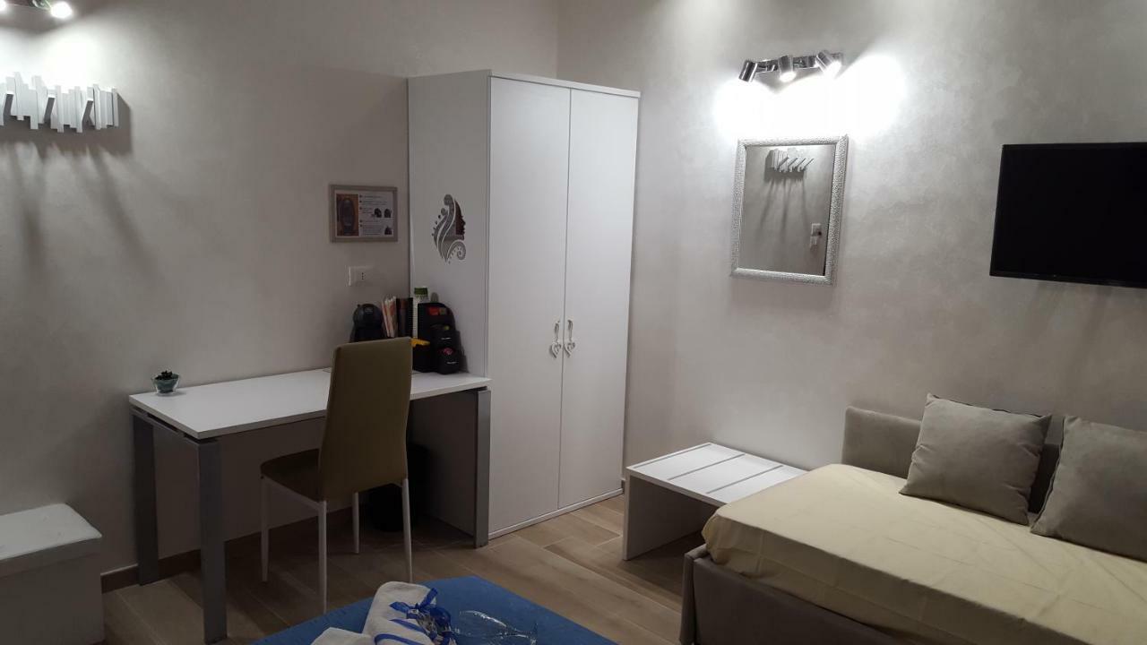 Double or Twin Room with Shower