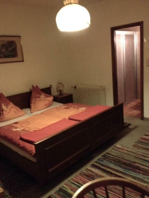 Dreibettzimmer mit Balkon