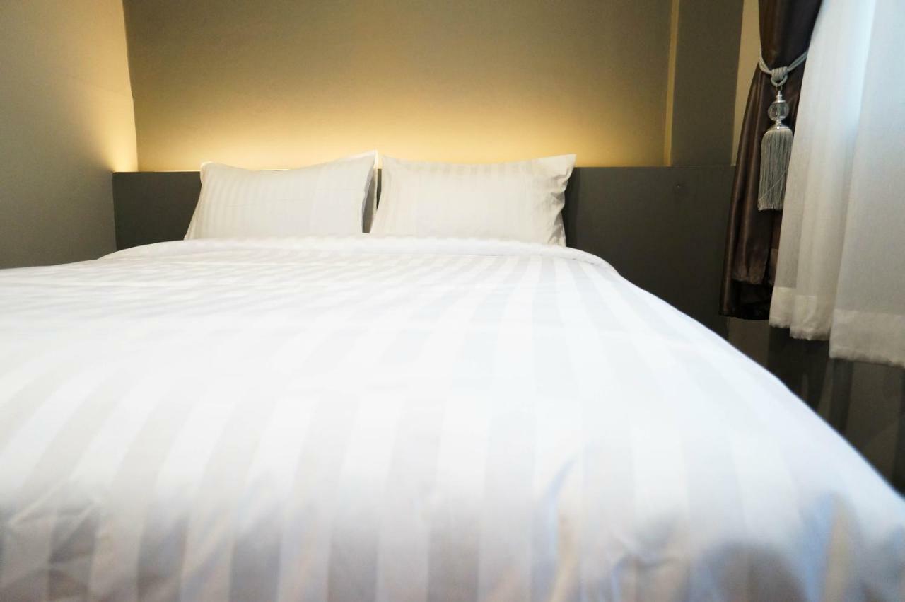 Standard Double Room,858349010:JPEG