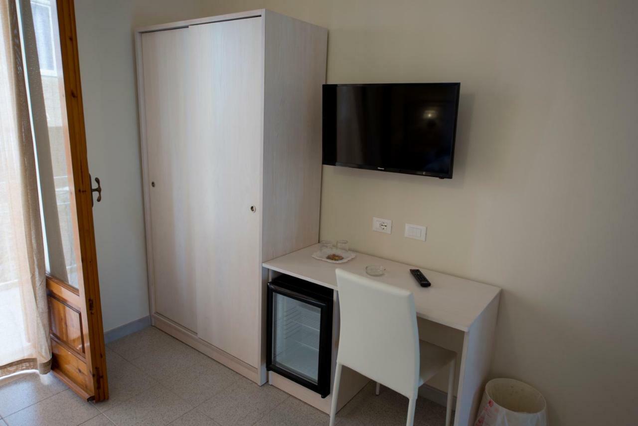 Doppelzimmer mit Gartenblick