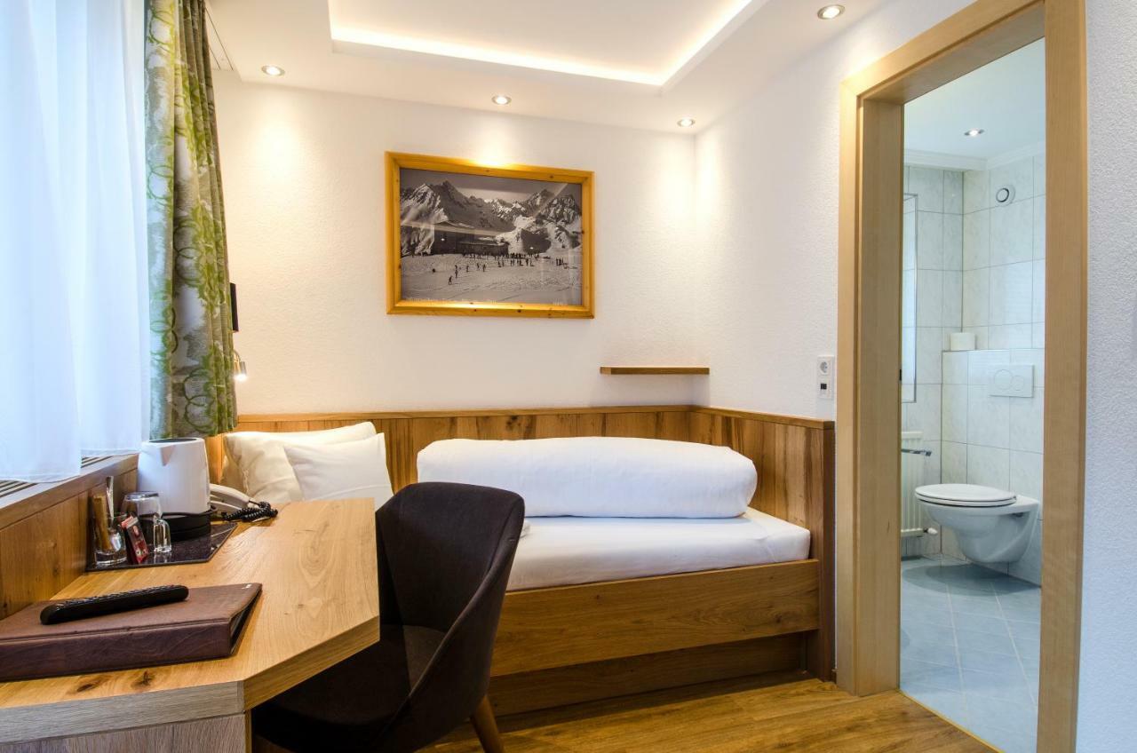 Single Room
