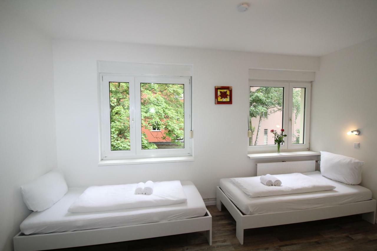 Two-Bedroom Apartment,862973390:JPEG