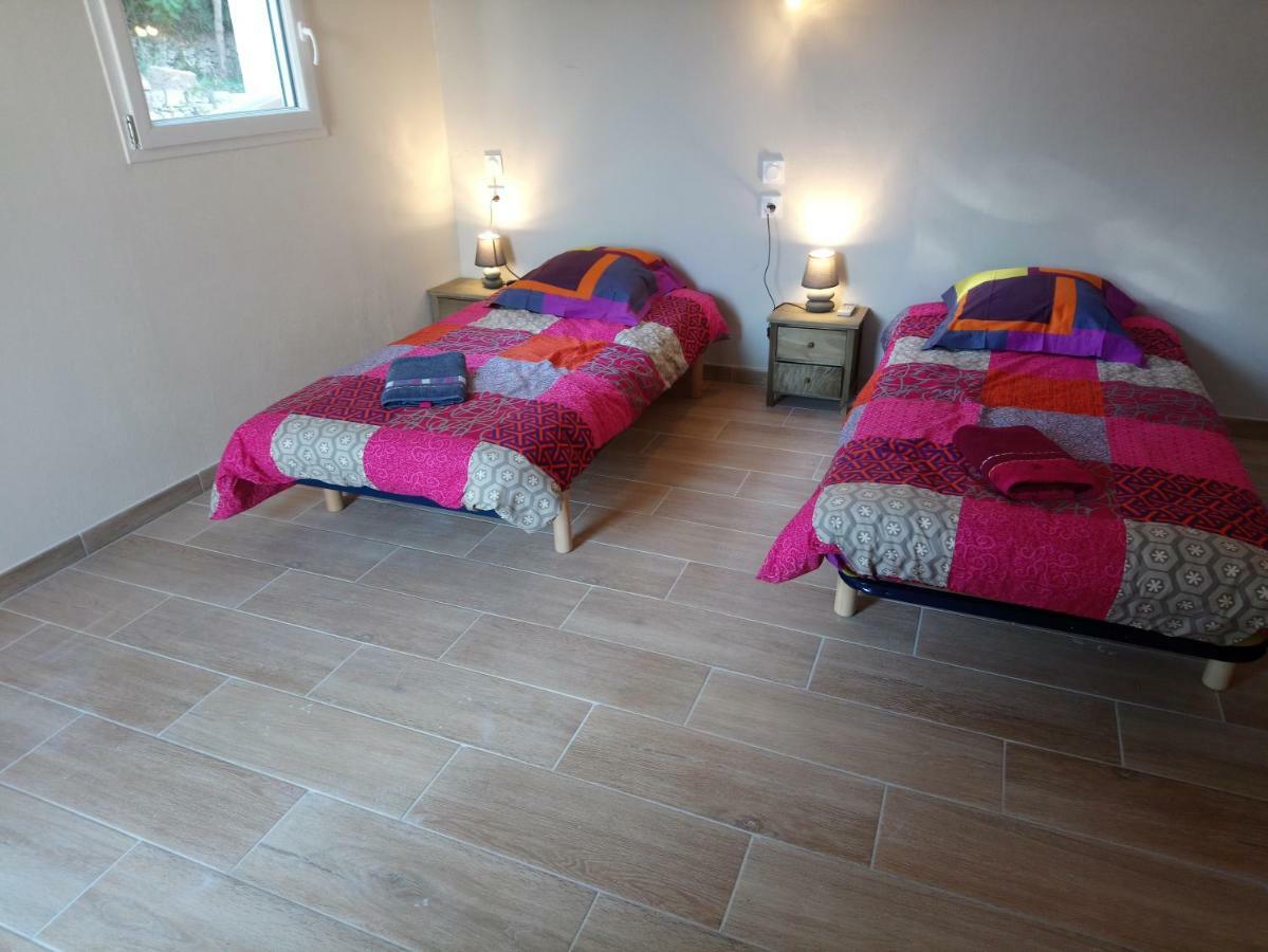 Chambre Double - Accessible aux Personnes à Mobilité Réduite