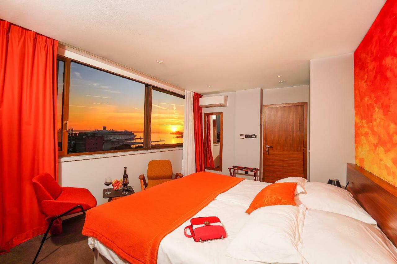 Superior Double or Twin Room Sea View,867739661:JPEG